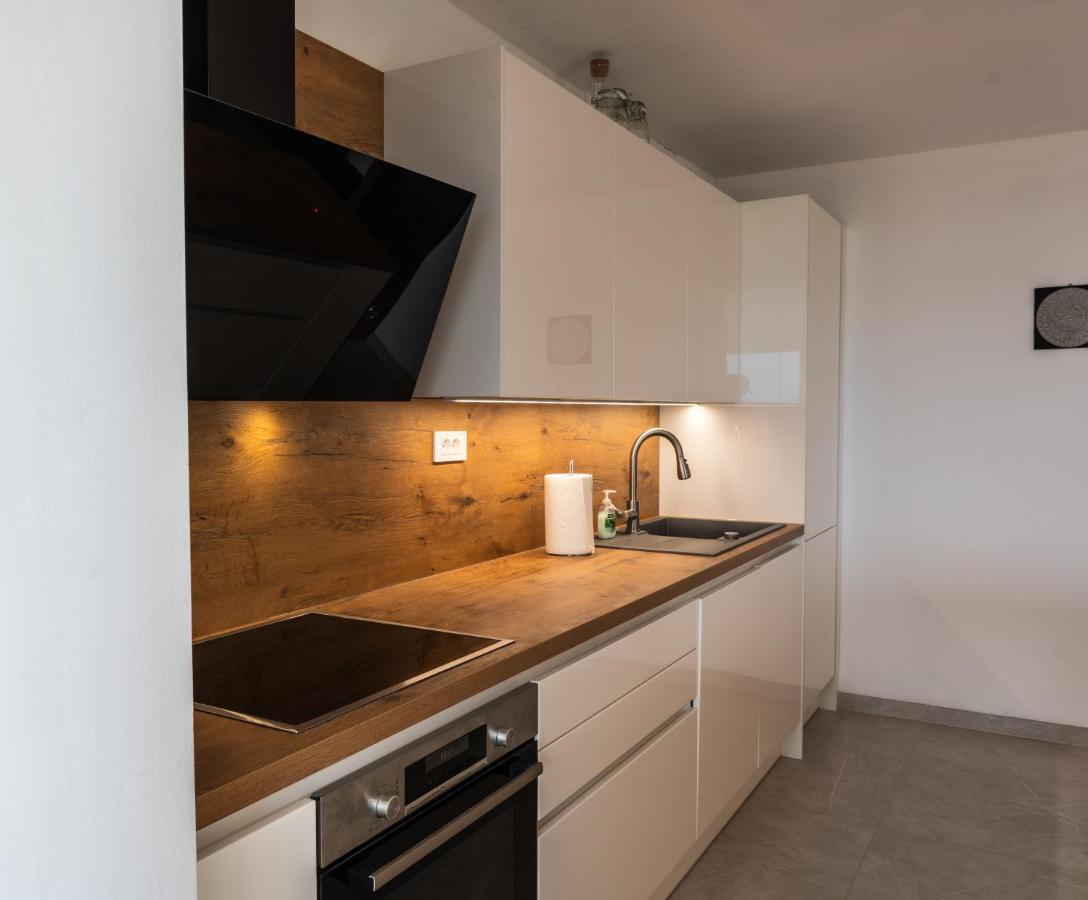 Capo Di Vista Apartment Koper Bagian luar foto