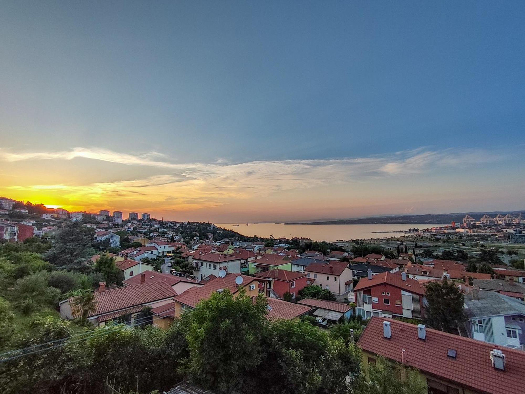 Capo Di Vista Apartment Koper Bagian luar foto