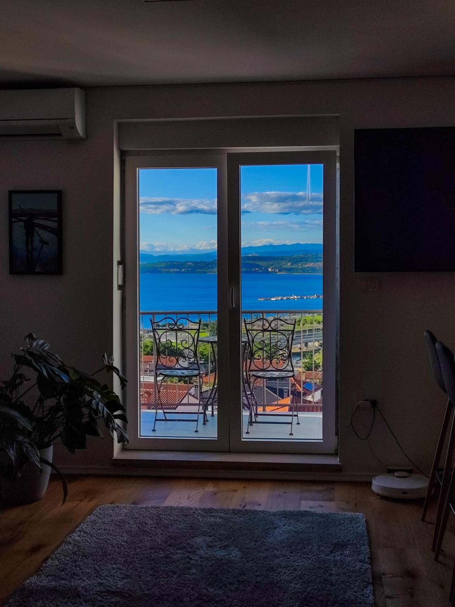 Capo Di Vista Apartment Koper Bagian luar foto